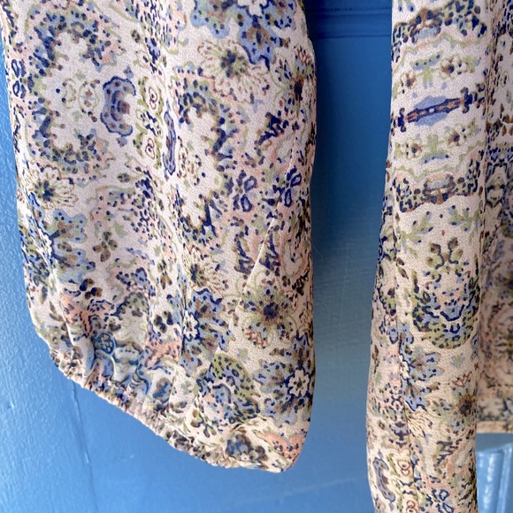 CAbi Blouse, Size XS - Picture 4 of 5